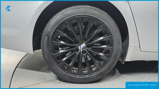 BMW 7 SERIES 750LI XDRIVE