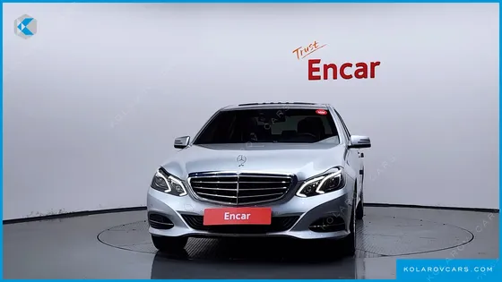 MERCEDES E-CLASS E300 ELEGANCE