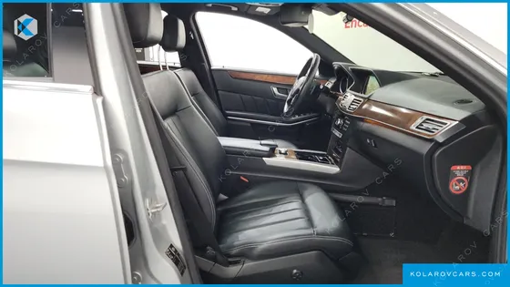 MERCEDES E-CLASS E300 ELEGANCE