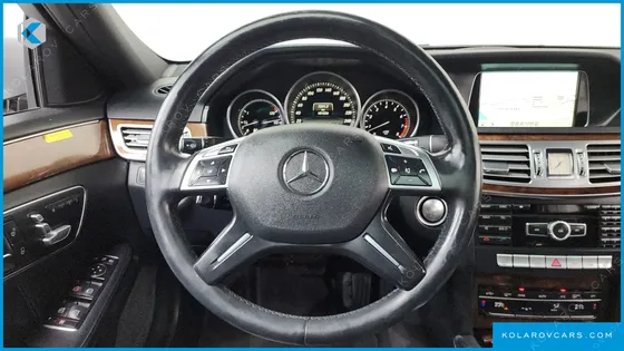 MERCEDES E-CLASS E300 ELEGANCE