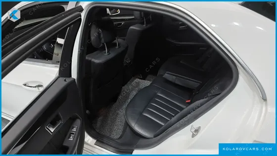MERCEDES E-CLASS E250 BLUETEC 4MATIC AV