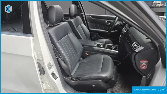 MERCEDES E-CLASS E250 BLUETEC 4MATIC AV