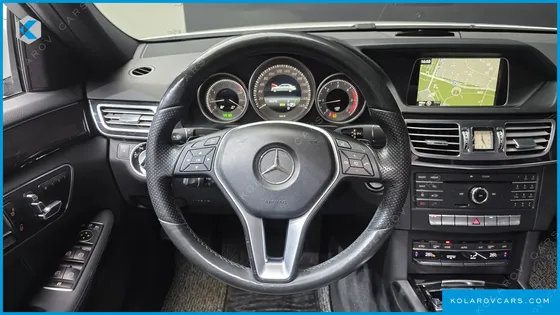 MERCEDES E-CLASS E250 BLUETEC 4MATIC AV
