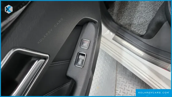 MERCEDES E-CLASS E250 BLUETEC 4MATIC AV