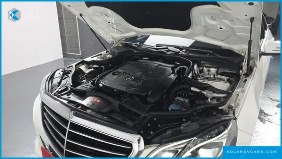 MERCEDES E-CLASS E300 ELEGANCE