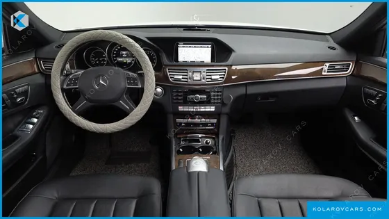 MERCEDES E-CLASS E300 ELEGANCE