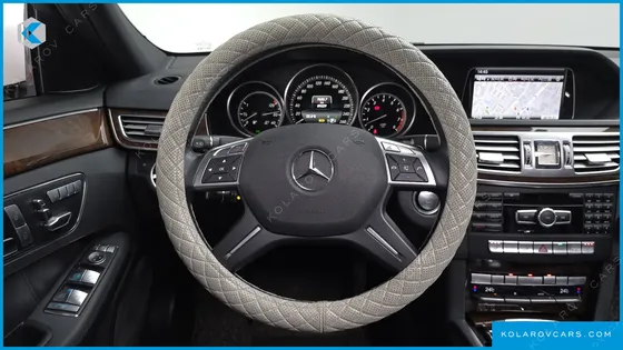 MERCEDES E-CLASS E300 ELEGANCE