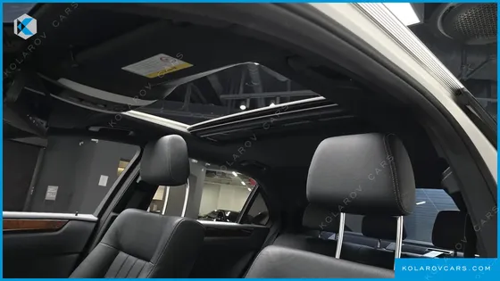 MERCEDES E-CLASS E300 ELEGANCE