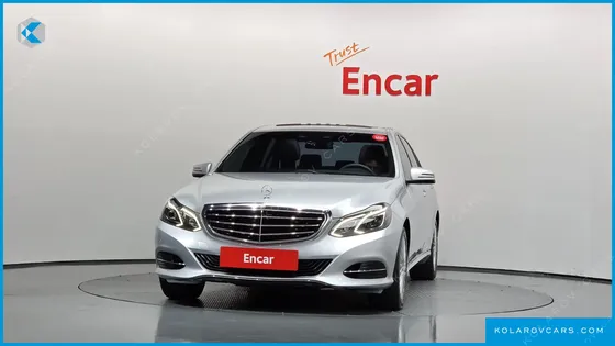 MERCEDES E-CLASS E300 ELEGANCE