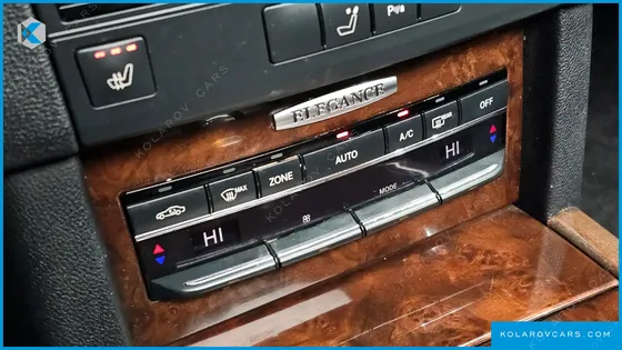 MERCEDES E-CLASS E300 ELEGANCE