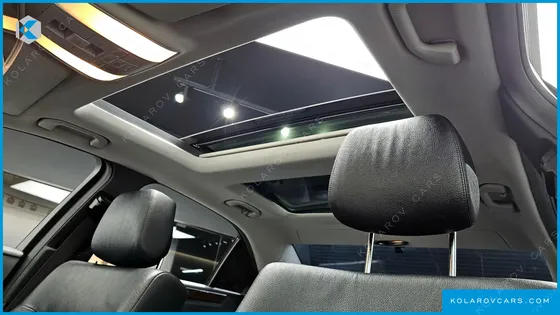 MERCEDES E-CLASS E300 ELEGANCE