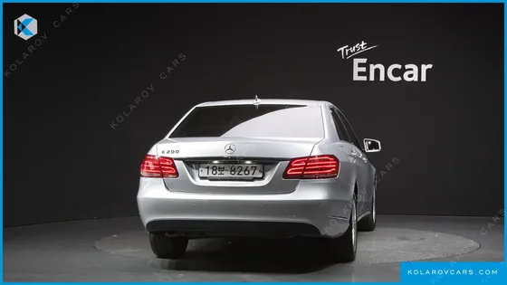 MERCEDES E-CLASS E200 ELEGANCE