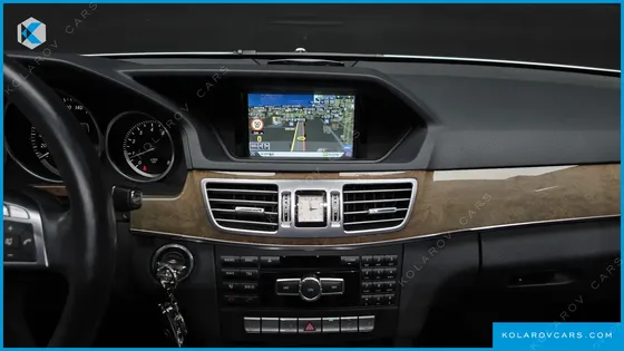 MERCEDES E-CLASS E200 ELEGANCE