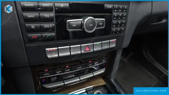 MERCEDES E-CLASS E200 ELEGANCE