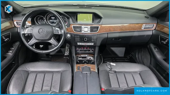 MERCEDES E-CLASS E300 ELEGANCE