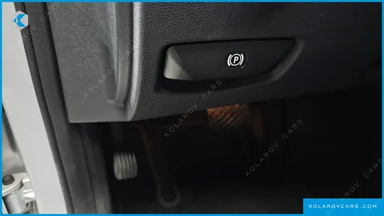 MERCEDES E-CLASS E300 ELEGANCE