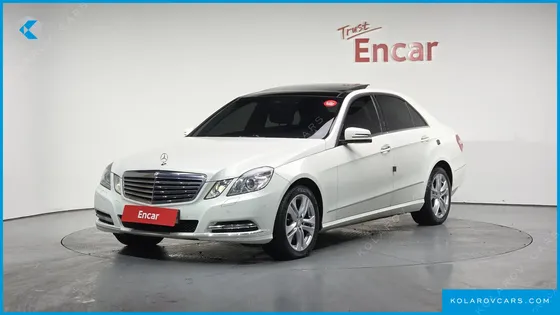 MERCEDES E-CLASS E300 ELEGANCE