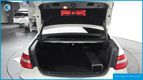 MERCEDES E-CLASS E300 ELEGANCE