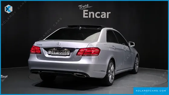 MERCEDES E-CLASS E300 AVANGARD
