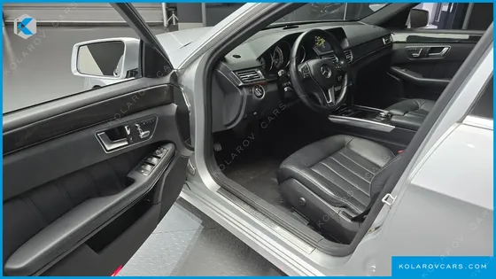 MERCEDES E-CLASS E300 AVANGARD