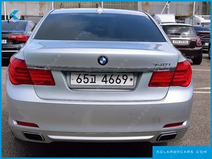 BMW 7 SERIES 740I