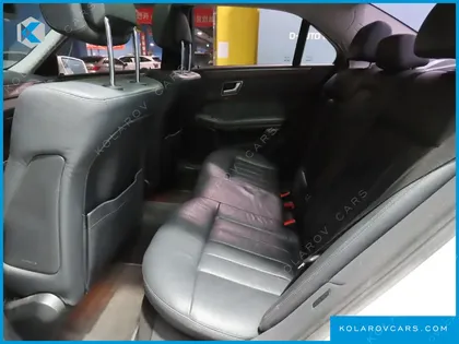 MERCEDES E-CLASS E300 ELEGANCE