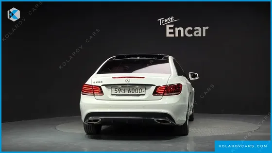 MERCEDES E-CLASS E200 COUPE