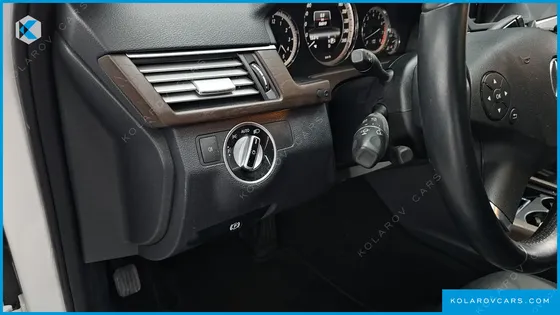 MERCEDES E-CLASS E300 ELEGANCE