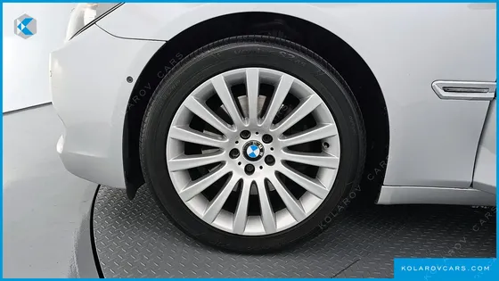 BMW 7 SERIES 740LI