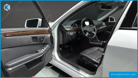 MERCEDES E-CLASS E200 CGI