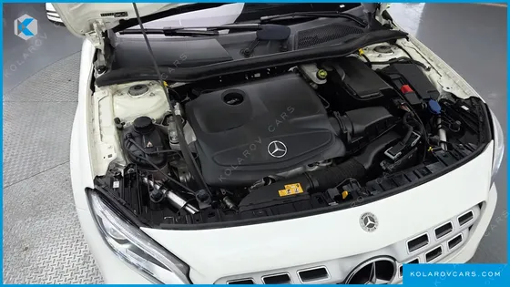 MERCEDES GLA-CLASS GLA220 PREMIUM