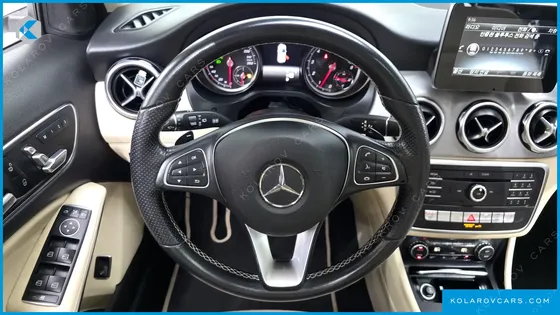 MERCEDES GLA-CLASS GLA220 PREMIUM