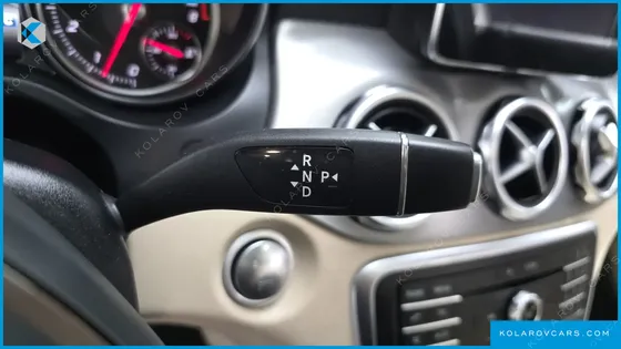 MERCEDES GLA-CLASS GLA220 PREMIUM