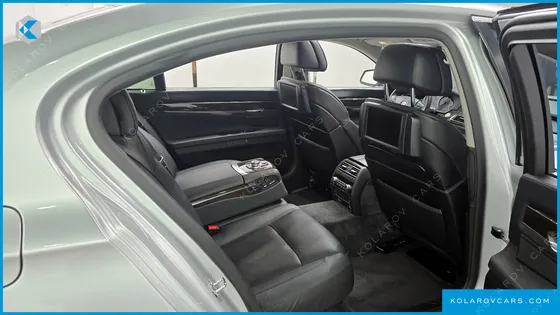 BMW 7 SERIES 750LI
