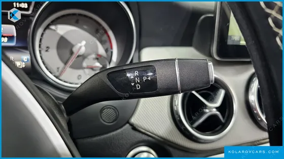 MERCEDES GLA-CLASS GLA200 D 4MATIC