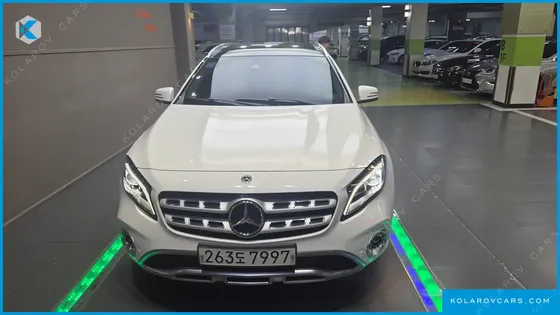 MERCEDES GLA-CLASS GLA220 PREMIUM