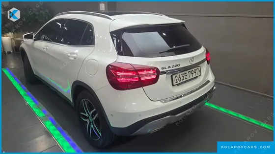 MERCEDES GLA-CLASS GLA220 PREMIUM