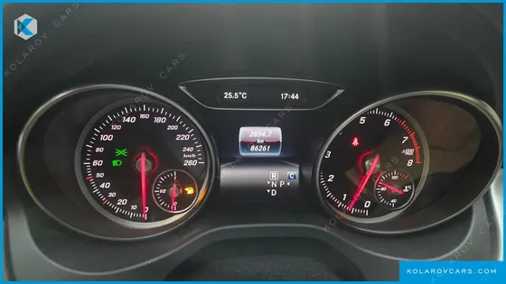 MERCEDES GLA-CLASS GLA220 PREMIUM