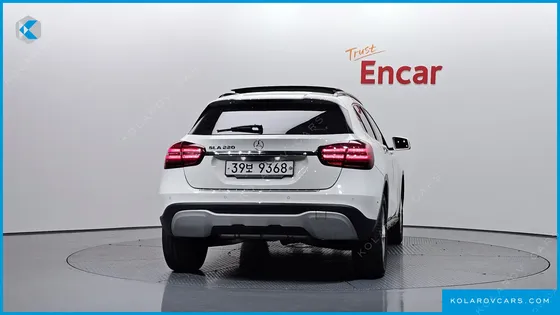 MERCEDES GLA-CLASS GLA220