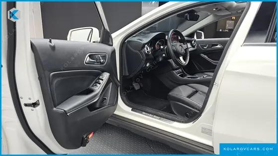 MERCEDES GLA-CLASS GLA220