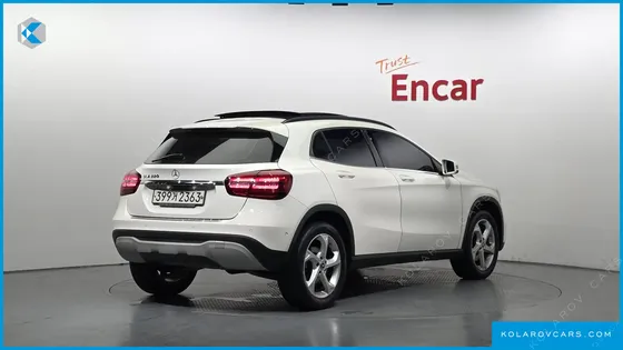 MERCEDES GLA-CLASS GLA220