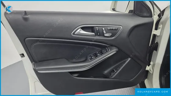 MERCEDES GLA-CLASS GLA220