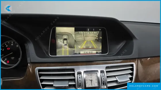 MERCEDES E-CLASS E300 ELEGANCE