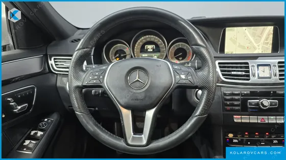 MERCEDES E-CLASS E300 AVANGARD