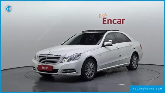 MERCEDES E-CLASS E300 ELEGANCE