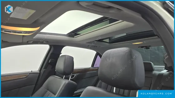 MERCEDES E-CLASS E300 ELEGANCE
