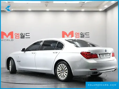 BMW 7 SERIES 740LI