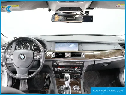 BMW 7 SERIES 740LI