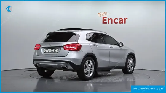 MERCEDES GLA-CLASS GLA200 D 4MATIC