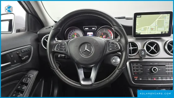 MERCEDES GLA-CLASS GLA200 D 4MATIC